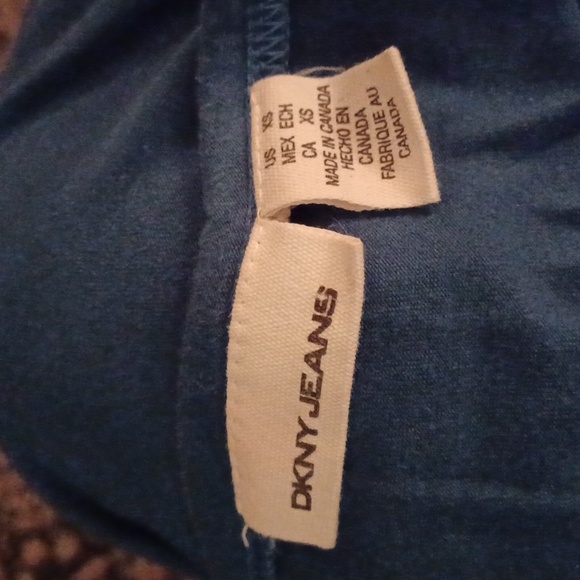 DKNY Jeans Y2K Jewel Logo Scoop Neck Fitted Tee- Sz. XS - Picture 2 of 9